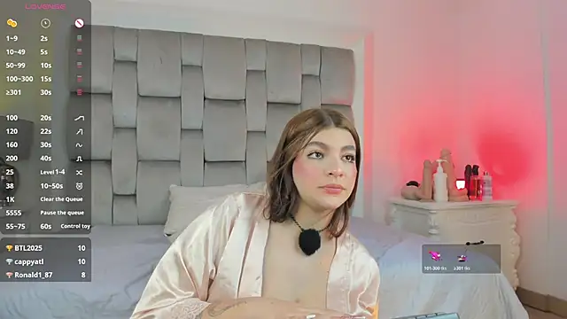 cathalina_ortiz's cam snapshot