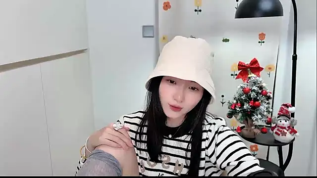 xixi-baobao's cam snapshot