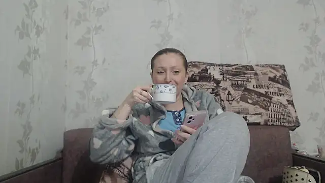 CrystallAngel's cam snapshot