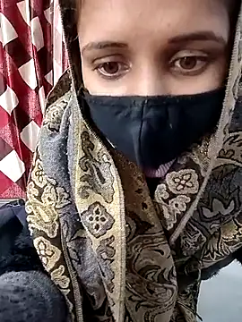 Ruhi_07's cam snapshot