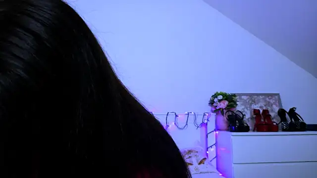 GabiCarter's cam snapshot