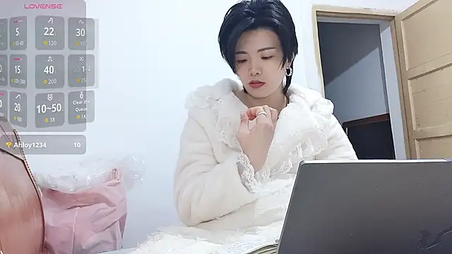 Lulu-uu's cam snapshot