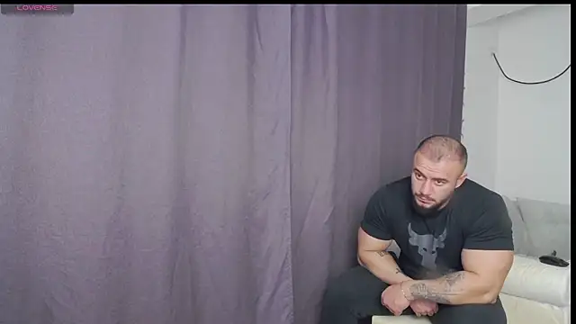 RickyMiami1 live sex cam