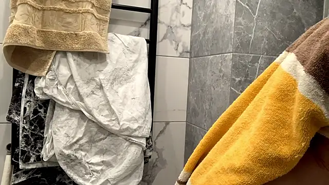 LorRebak live sex cam