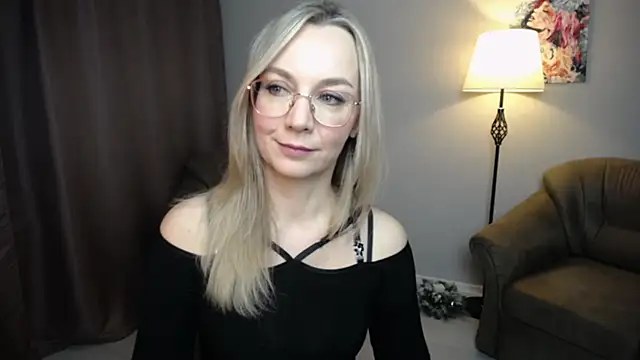 Ava_Elior live sex cam