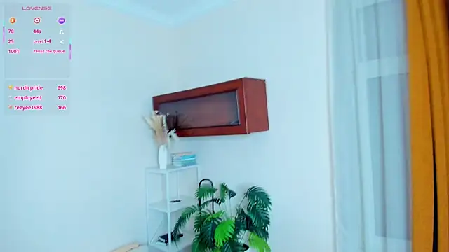 AngelesBenitz's cam snapshot