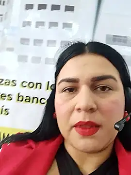 Maira-11 live sex cam