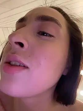 Holly_Play live sex cam