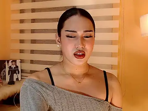 magnificent_kitana live sex cam