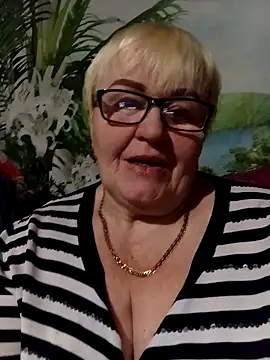 VioletSweet5566's cam snapshot