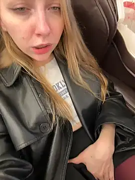 Sunny___Bunny's cam snapshot