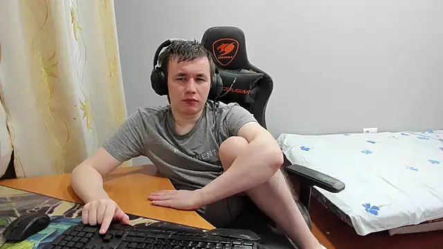 iliaskrislove live sex cam