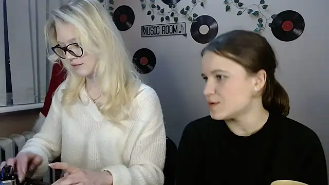 Riya_Vip's cam snapshot