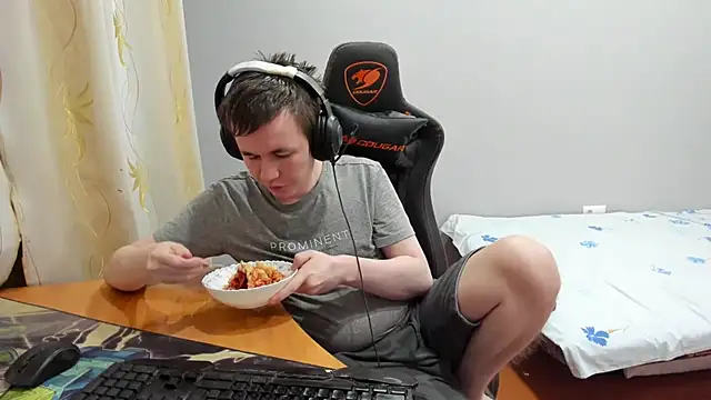 iliaskrislove live sex cam