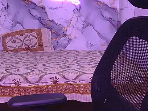 Its-ishikaa's cam snapshot