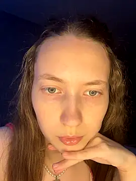 Holy_Poly's cam snapshot