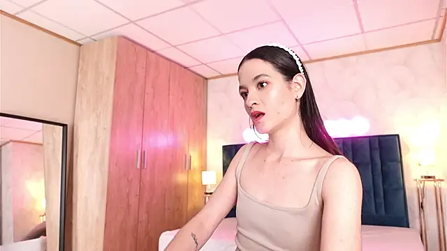 LucyFever's cam snapshot