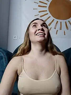 KisaVixen's cam snapshot