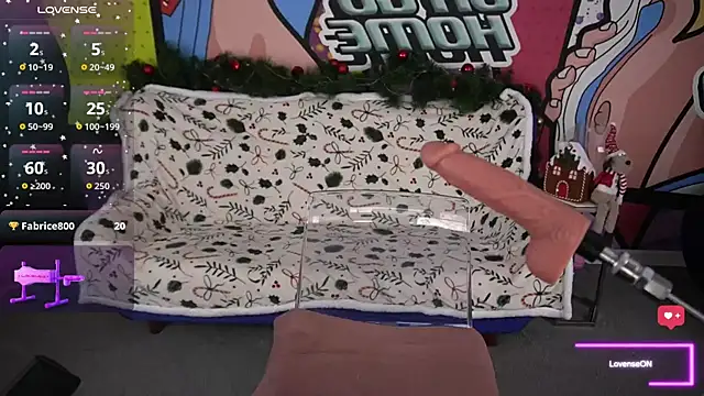 AliceOfWondersS's cam snapshot