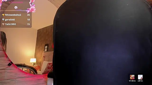 alice__tylor's cam snapshot