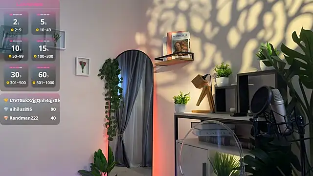 Julie_Rhodes live sex cam