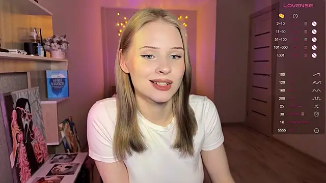 lisa_barbie's cam snapshot