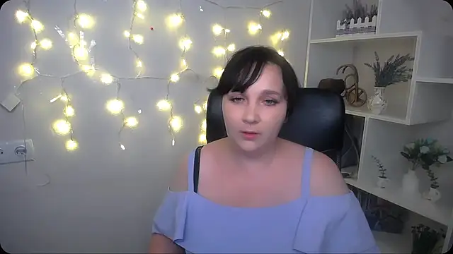 miranda_sun_'s cam snapshot