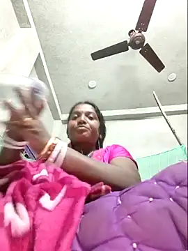 vipmonalisha's cam snapshot