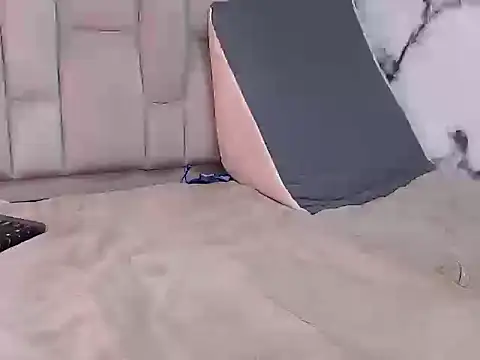 amy_swann's cam snapshot