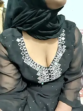 Cute_Ma-y-ra's cam snapshot