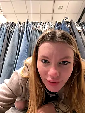 justmilaa live sex cam