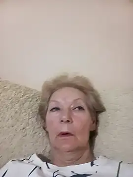 Calypso-Loove live sex cam