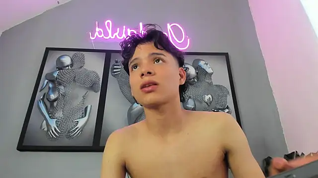 camillo_virgil live sex cam