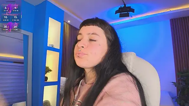 Lucy_Smith2's cam snapshot