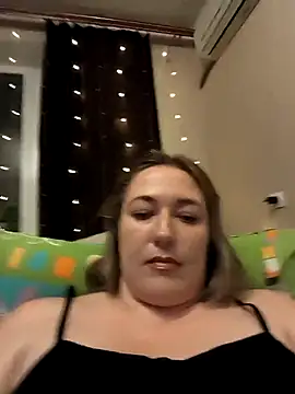 YourSweetRi's cam snapshot