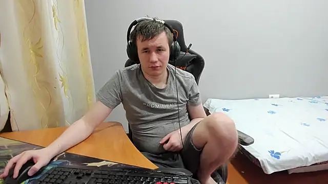 iliaskrislove live sex cam