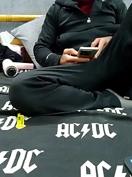 yazin19 live sex cam