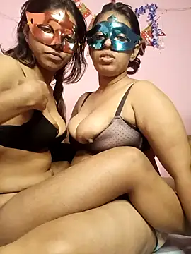 Indian_SexyBhabhi live sex cam