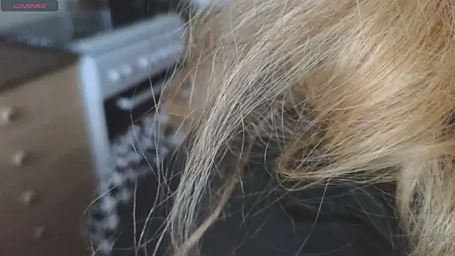 Lunamix live sex cam