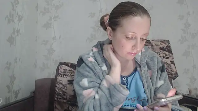 CrystallAngel's cam snapshot