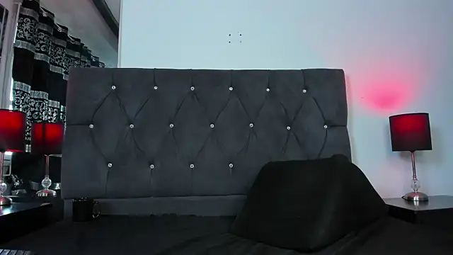 Angel_Cuervo live sex cam