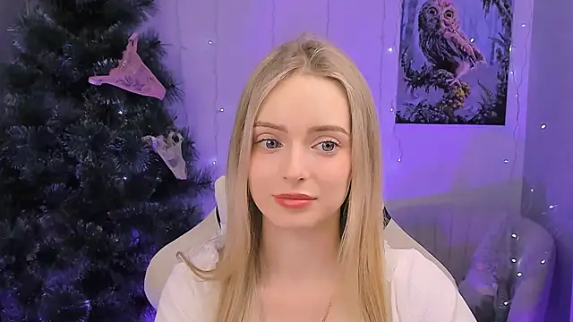 JuliaBrewwer's cam snapshot