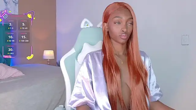 ahvi_ebony's cam snapshot