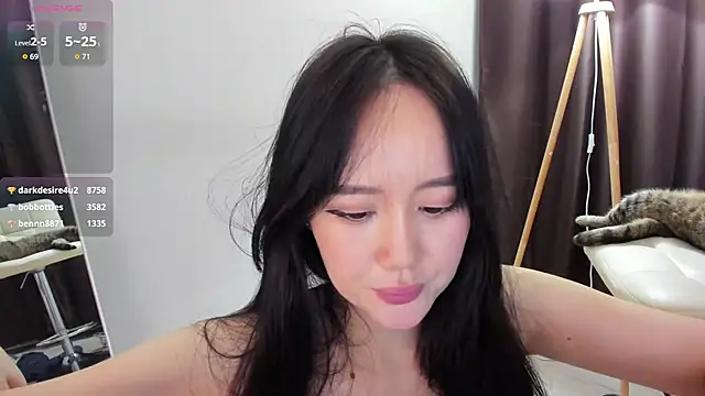 AmiliYan's cam snapshot