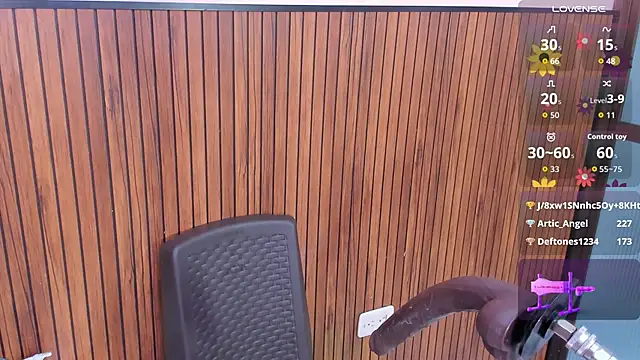 mysticlatina1's cam snapshot