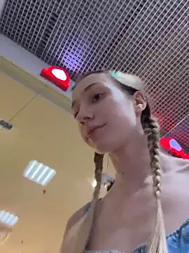 Lia__Love's cam snapshot