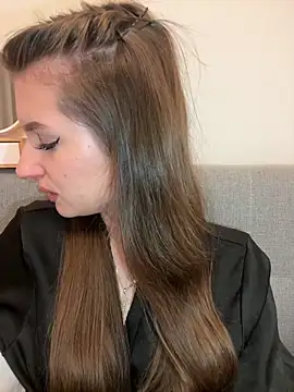 AdelinaEmber's cam snapshot