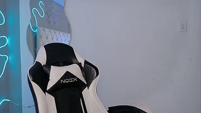 Emma_visconti's cam snapshot