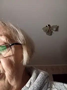 Anatolia5961's cam snapshot