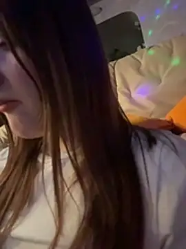 MichelleRoux's cam snapshot